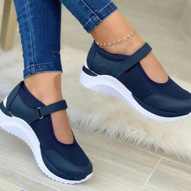 Breathable Mesh White Sports Shoes for Women