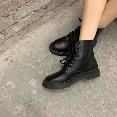Fashionable Low-Heeled Round Toe Ankle Boots