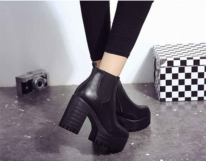 New Women's Round Toe Chunky Heeled Ankle Boots