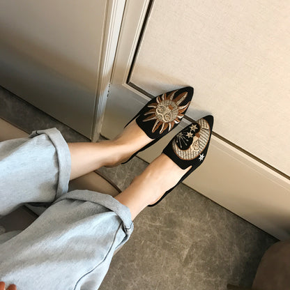 Embroidered Mandarin Duck Flat Bottom Sandals for Women