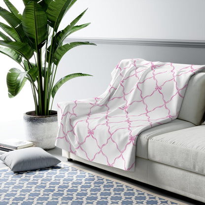 Three Bees Trellis Bow Cozy Sherpa Fleece Blanket - Bubblegum Pink