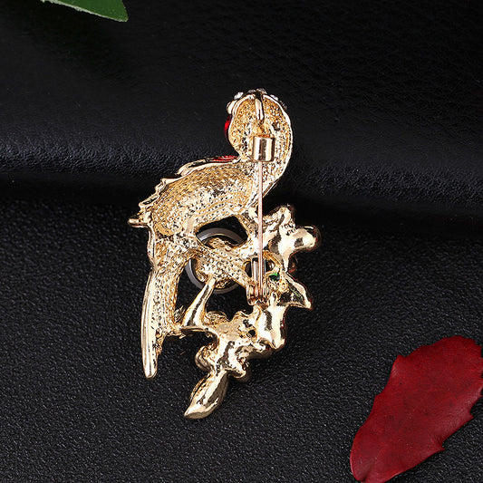 New Pearl Parrot Brooch for Sweaters and Suits