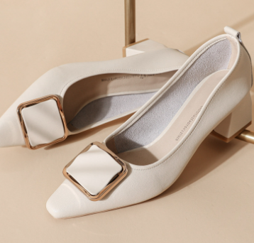 Pointed Flat Shoes with Square Buckle for Women