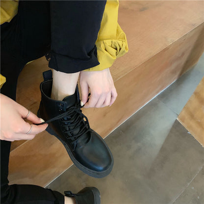 Fashionable Low-Heeled Round Toe Ankle Boots
