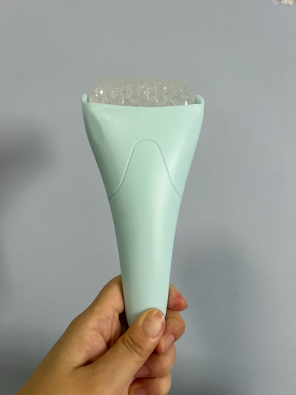 Beauty Ice Roller Face Massage Tool with Cold Balls