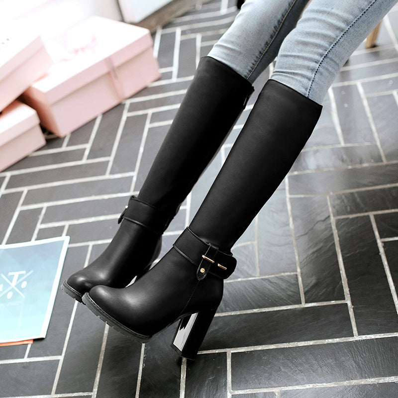 Fashionable Round-Toe Chunky Heeled Women's Boots