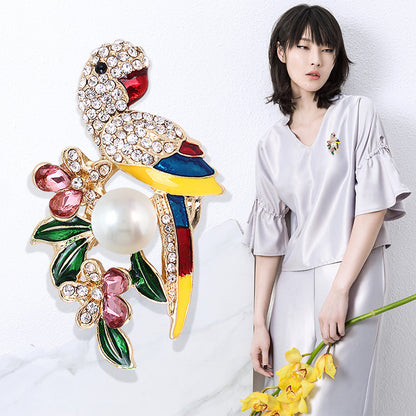 New Pearl Parrot Brooch for Sweaters and Suits
