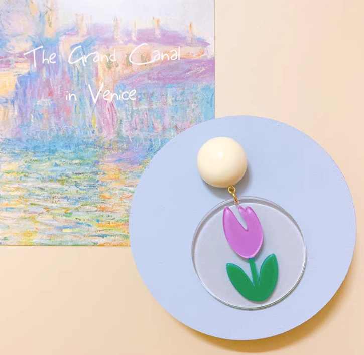 Sweet Tulip Girl Acrylic Stud Earrings