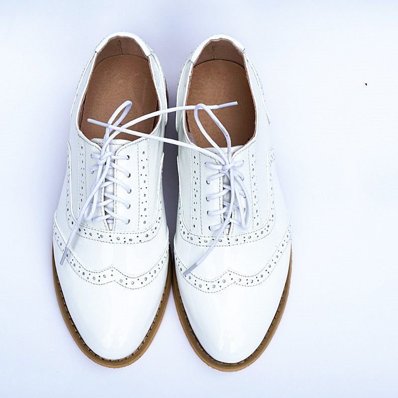 Women's British Style Pointed Toe Leather Flats