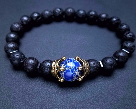 2019 New Men's Bracelet with Crown Tiger Eye Beads