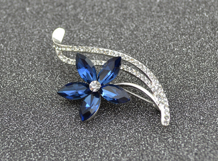 Five-Petal Flower Crystal Brooch