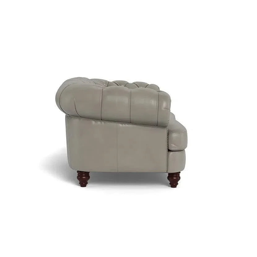 Chesterfield-Inspired Leather Loveseat Retro Collection
