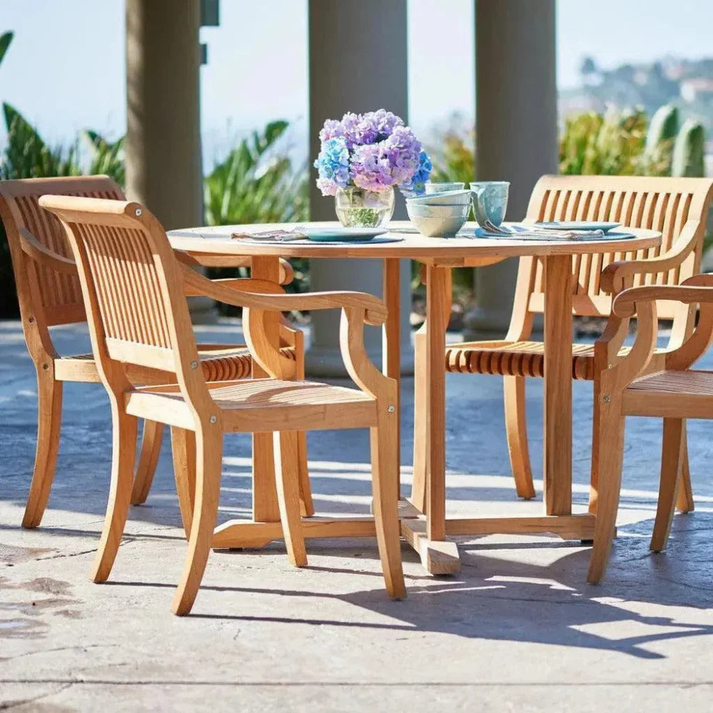 Curtis 47.25-inch Round Outdoor Dining Table