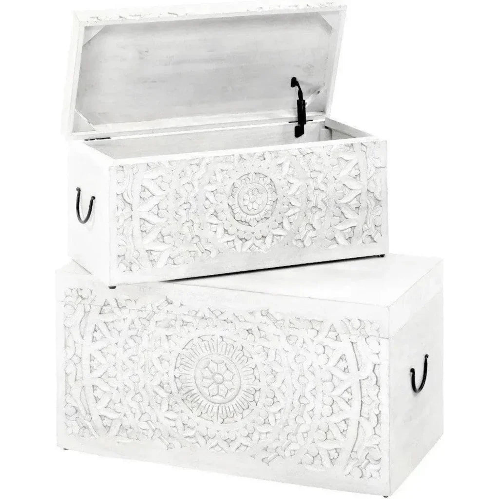 Feyloren Rectangular White Trunks (Set of 2)