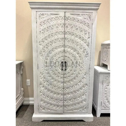 Feyloren White Coastal Tall Home Bar Cabinet