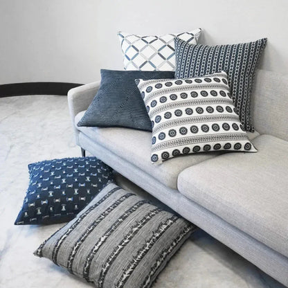 Frayed Seaside Textured Blue Large Throw Pillow Insert