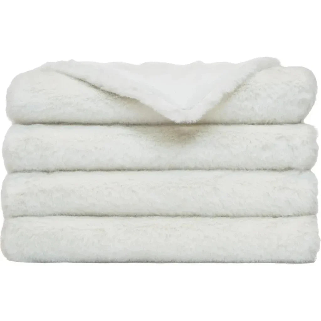 Furocious Throw - Swan