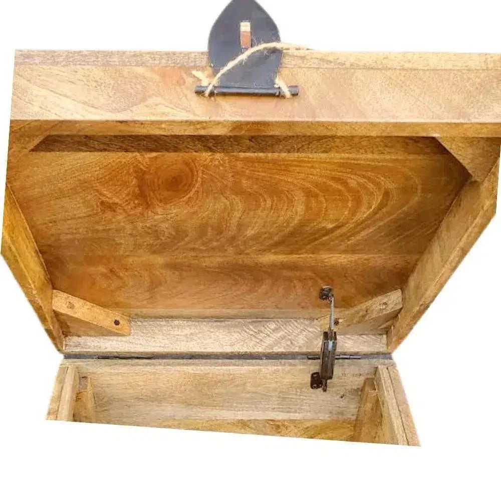 Galvessa Natural Wooden Cube Trunk