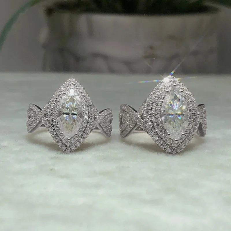 F970 Women's White Gold Diamond Ring Pear Cut Natural Diamond Engagement Ring D Color Halo Setting