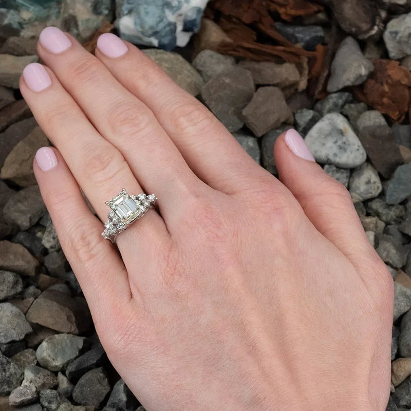 Q205 Women's Emerald Cut Diamond Engagement Ring Natural Diamond Classic Style 14K White Gold Band
