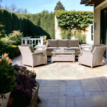 Hamptons Outdoor Furniture Wicker Lounge Chair