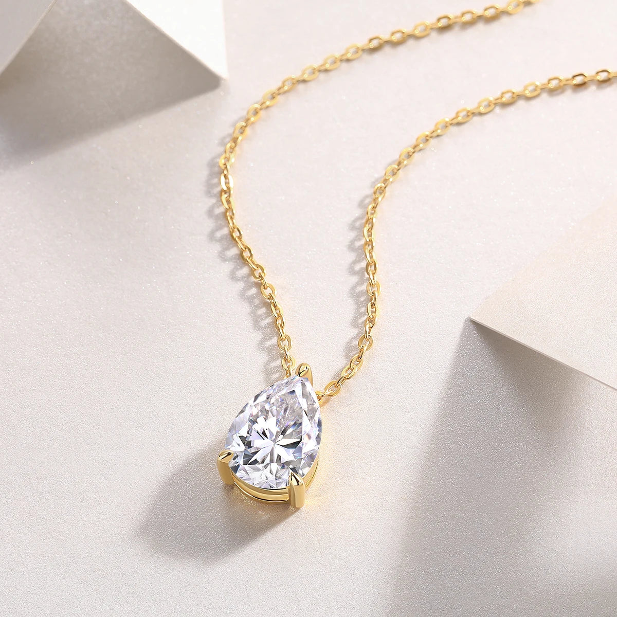 New Women's Trendy 925 Silver Overlapping Necklace Winter Water Drop Pear Moissanite Pendant Gold Plating Jewelry Necklace