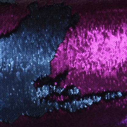 Hylee Lumbar Magenta Blue Throw Pillow Insert