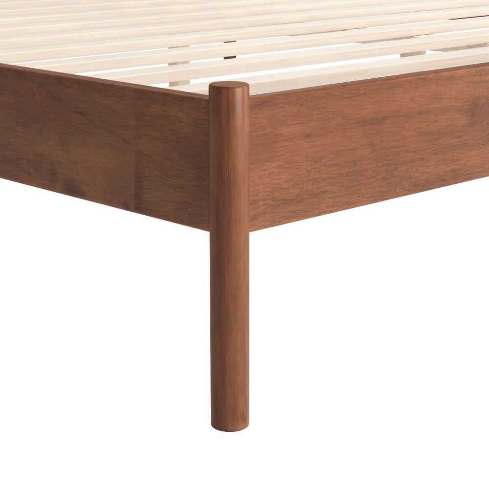 Netz Faux Leather Bed