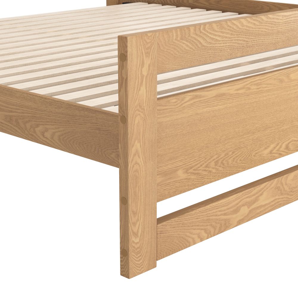 Repos Modern Wooden Queen Bed