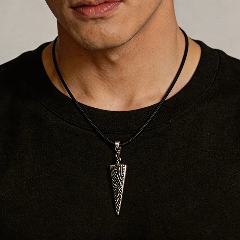 2Pcs/Set Hollow Knight Bone Nail Keychain Necklace Black Rope Chain Pendant for Men Women Game Fans Collectible