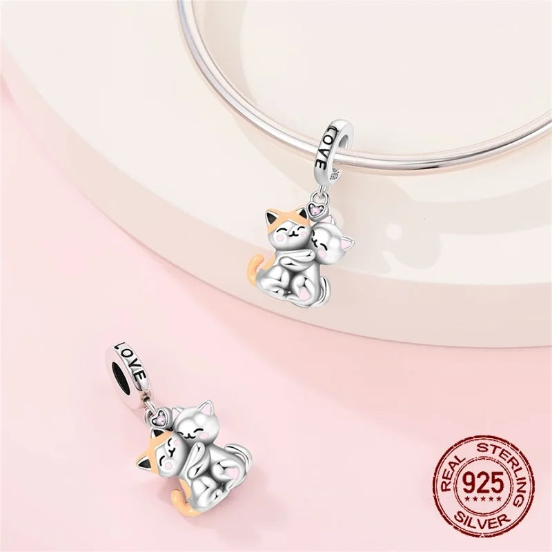 Cute Cat Hug Charms 925 Sterling Silver Pet Embracing Design Pendant Fit Original Charm Bracelets Women DIY Jewelry Gift