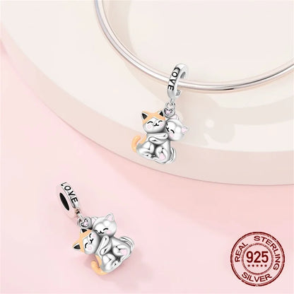 Cute Cat Hug Charms 925 Sterling Silver Pet Embracing Design Pendant Fit Original Charm Bracelets Women DIY Jewelry Gift
