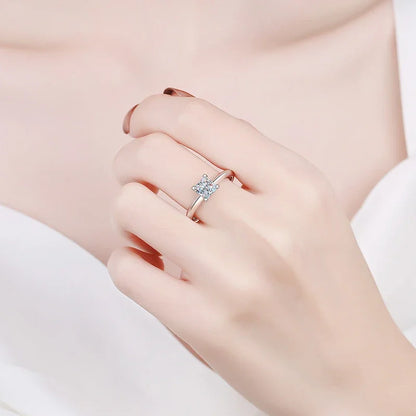 NeeTim 2ct VVS1 Princess Cut Moissanite Diamond Ring for Women S925 Sterling Silver Eternity Band Wedding Party Fine Jewelry