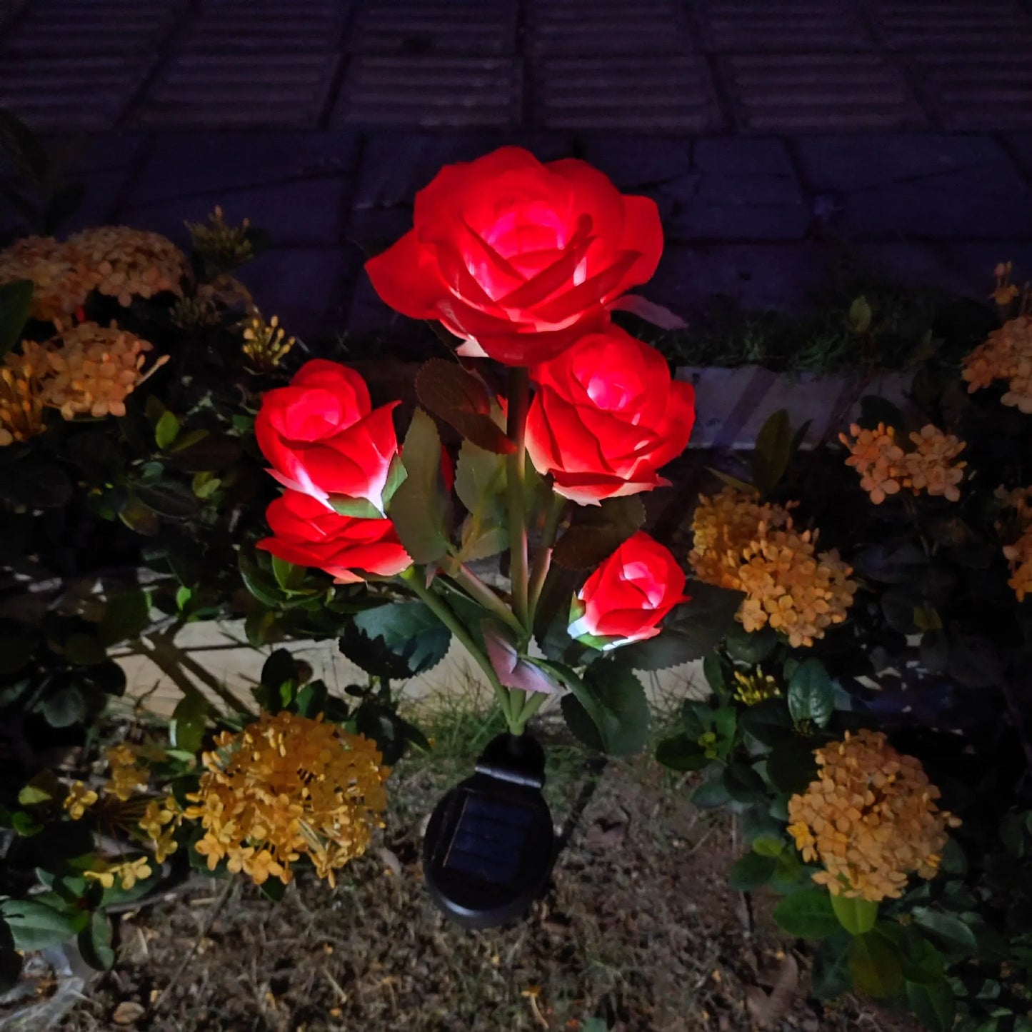 Landscape Garden Garden Yard Lawn Night Lamp 5 Head LED Solar Simulation Rose Flower LED Light Wedding Home Decoration Flowers
