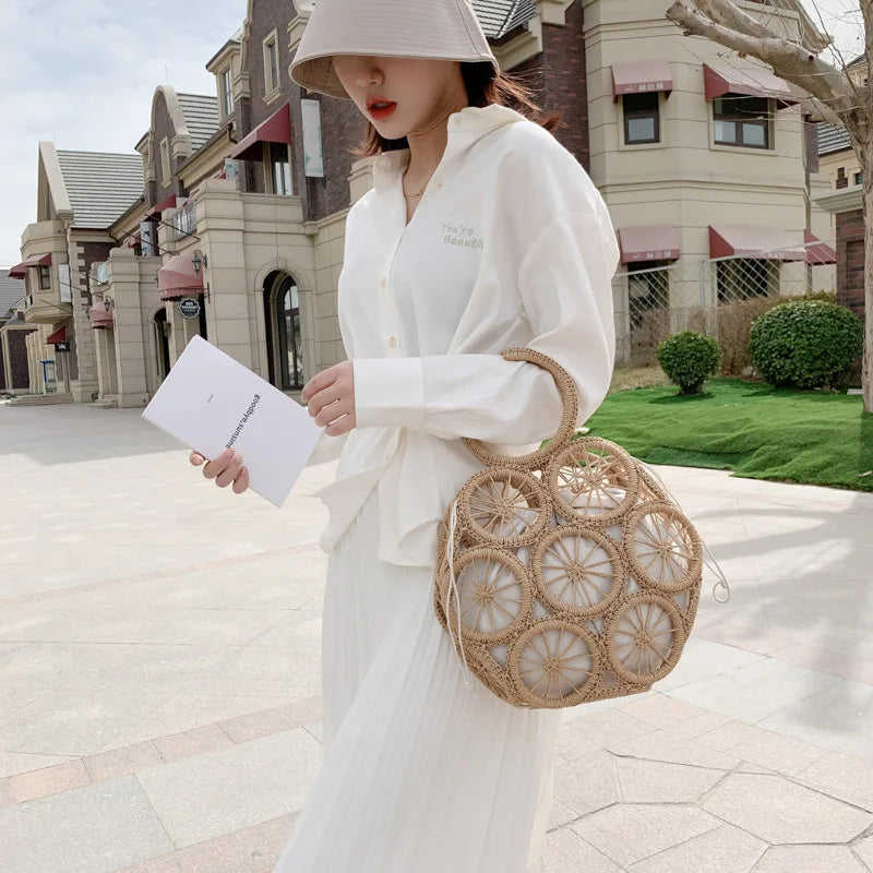 Large Capacity Straw Woven Handbag Handwoven Hollow Women Shoulder Bag Travel Vacation Summer Beach Bag Top Handle Bags