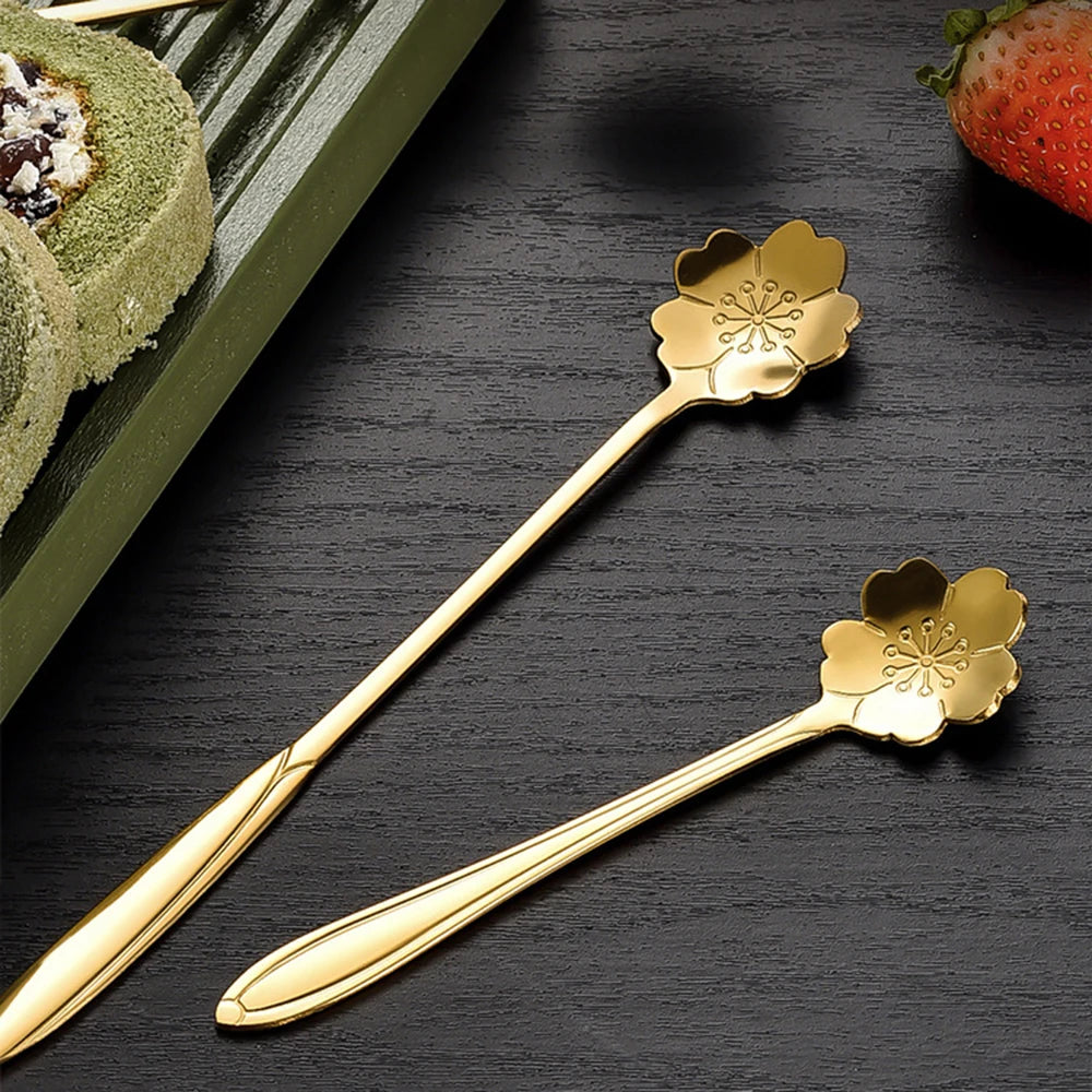 Flower Shape Coffee Spoon Gold Stainless Steel Dessert Spoon Ice Cream Scoop Tableware Kitchen Accessories