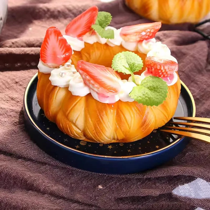Simulation Fruit Cake Fake Food Model Decoration Bread Baking Photography Props Ornaments Window Display Home Decor