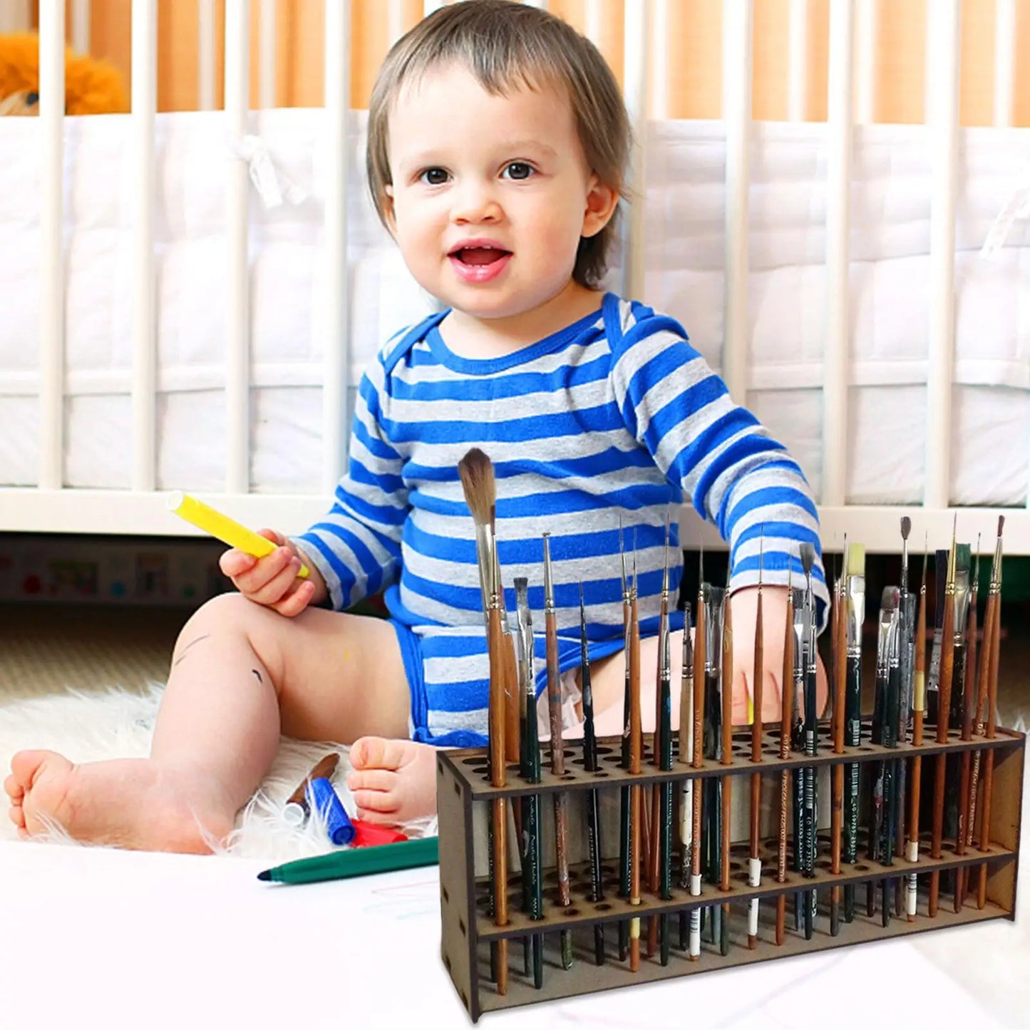 67Holes Wall Mount Premium Wooden Brush Holder Artist Desk Organizer Pencil Paint Brushes Display Storage Box Paint Brush Holder