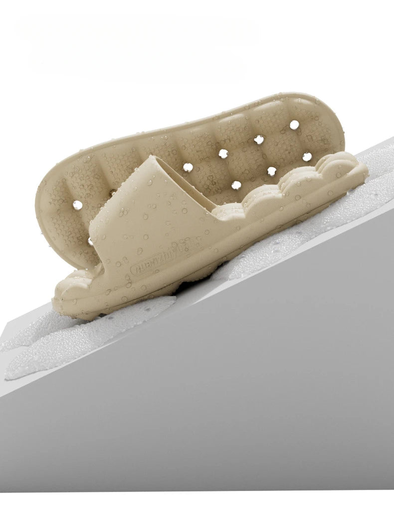 Home Slipper Woman Cloud Summer Leaking Men Flip Flops Sandals Beach Slides Casual House Shoes Flat Female Male Non Slip Eva