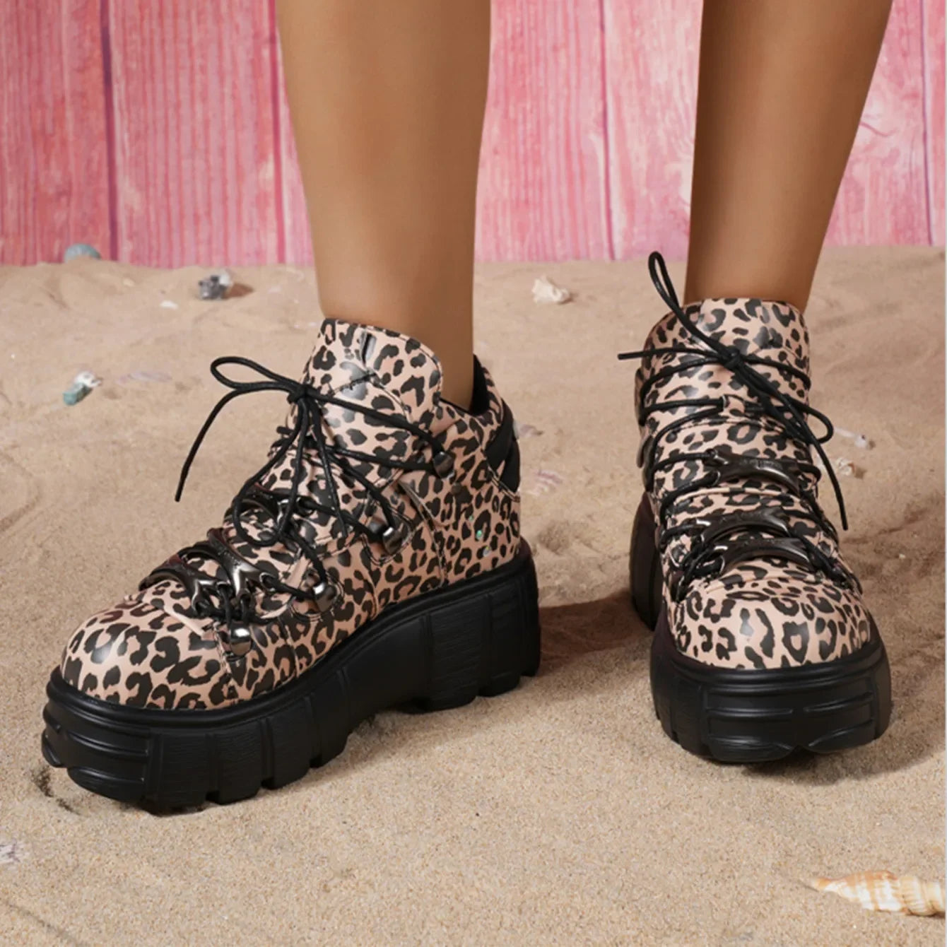 2025 New Punk Women Platform Ankle Boots Leopard Print Rock Round Toe Lace Up Fashion Retro Chunky Shoes Metal Decor Short Boots