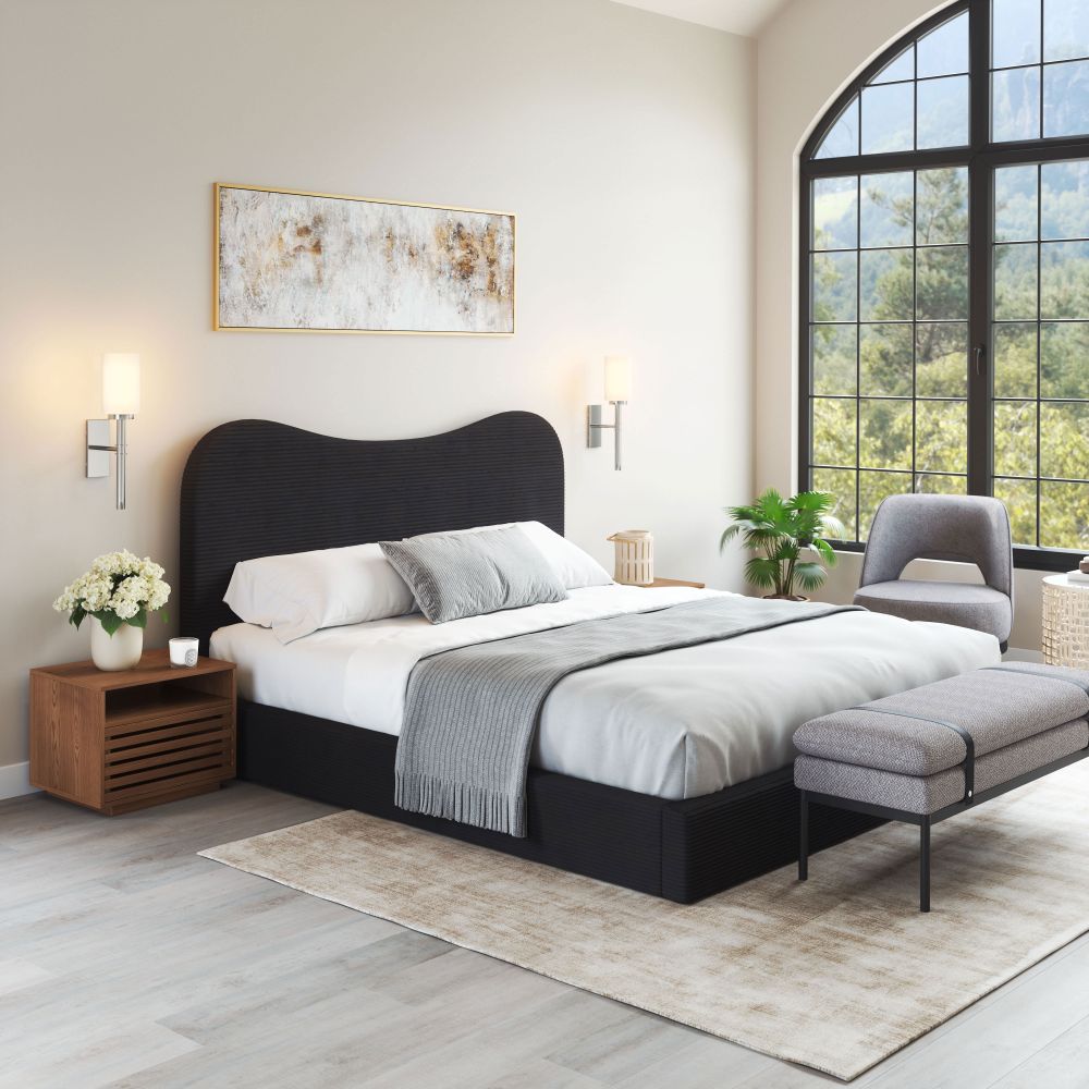 Sele Black Velvet Modern Bed