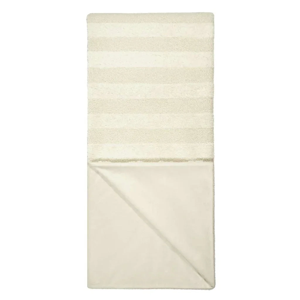 Tamed Handcrafted Ivory Throw Blanket