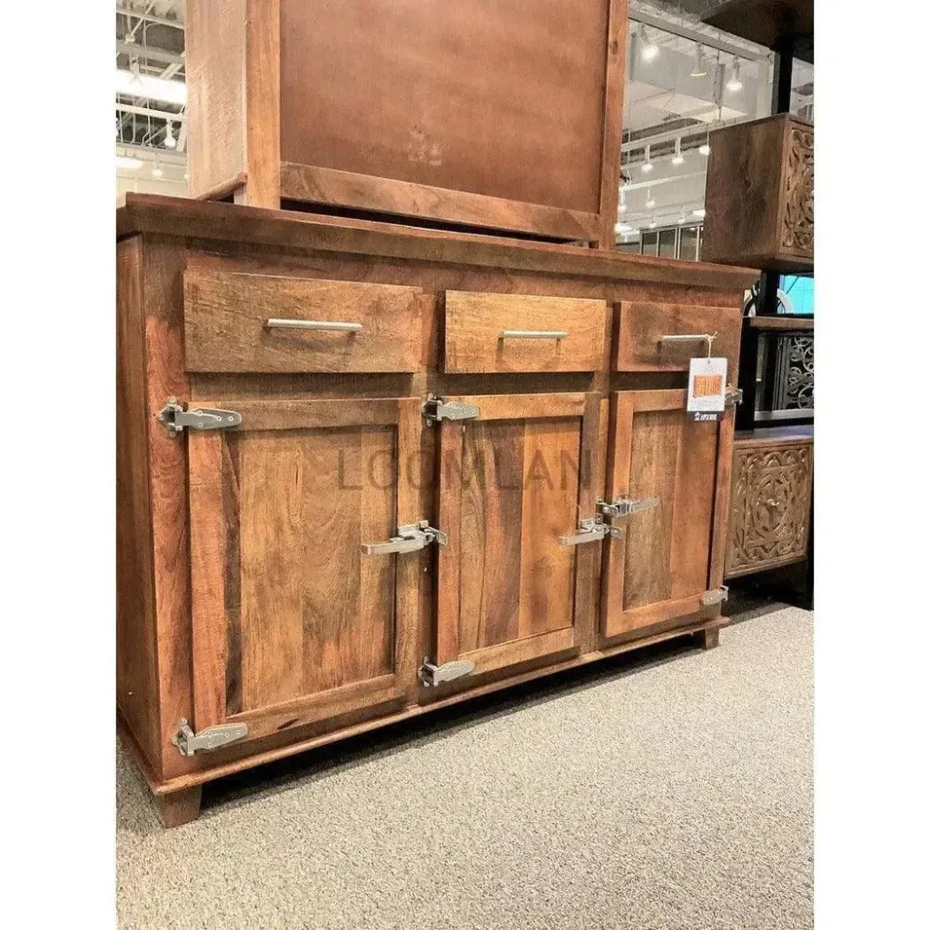 Zandria Four Doors Wooden Sideboard