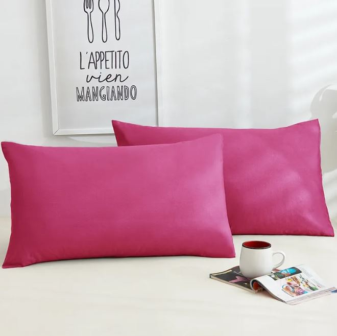 A Pair Of Pure Color Cotton Pillowcases