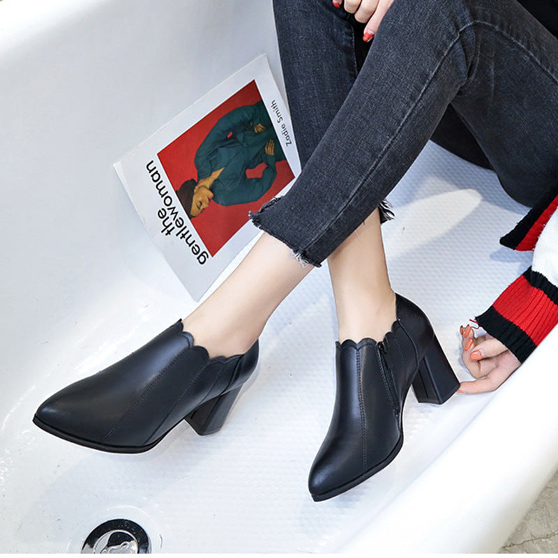 2019 Women's Chunky Heeled Ankle Boots with Pointed Toe