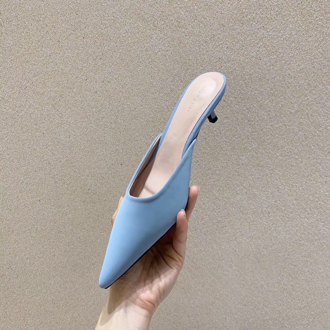 Fashionable Women's Pointed Toe Heeled Mules (2020)