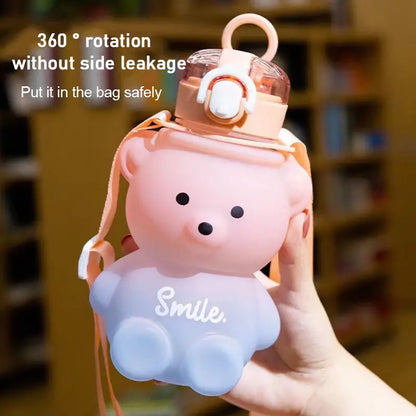 Bear Shaped Water Bottle with Lid and Straw (800ml)