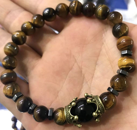 2019 New Men's Bracelet with Crown Tiger Eye Beads