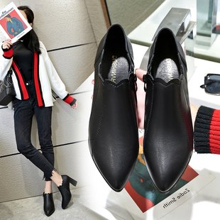 2019 Women's Chunky Heeled Ankle Boots with Pointed Toe