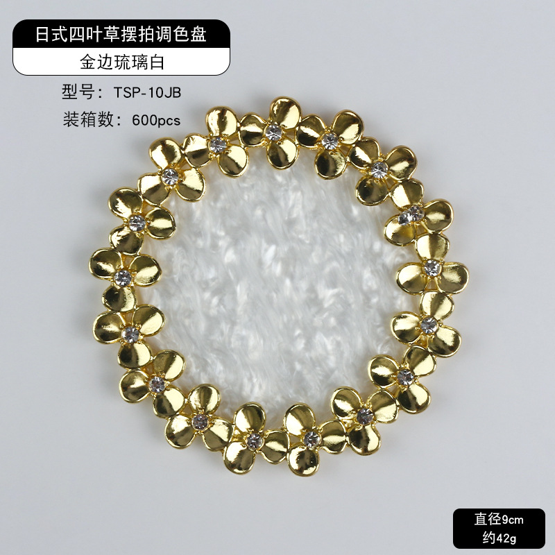 Round Resin Petal Decoration for Home and Café Decor